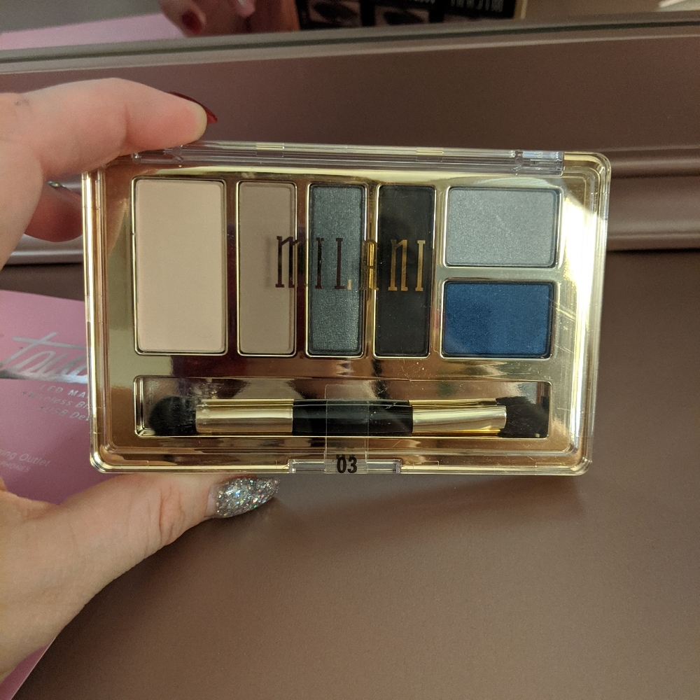 Milani eyeshadow palette